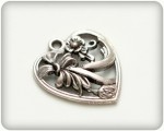 Підвіска металева Серце з квітами, срібло, 19*22мм SCB250112143