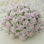 Розы бумажные, айвори-розовые 20 мм. 5 штук. SAA-037-20