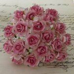 Розы бумажные, темно-светло-розовые 30 мм. 5 штук. SAA-228-30